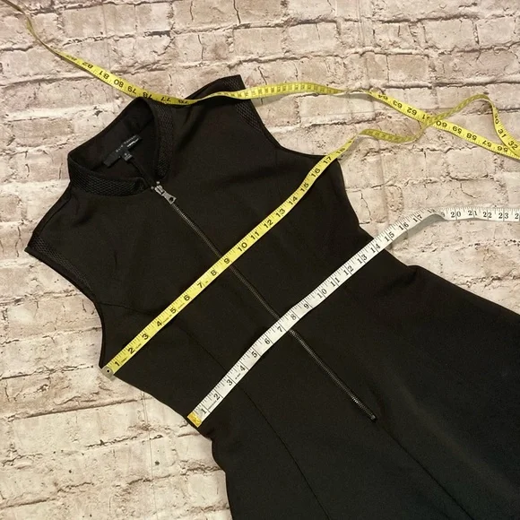 Elie Tahari Black Fit & Flare detail sleeveless dress size 6